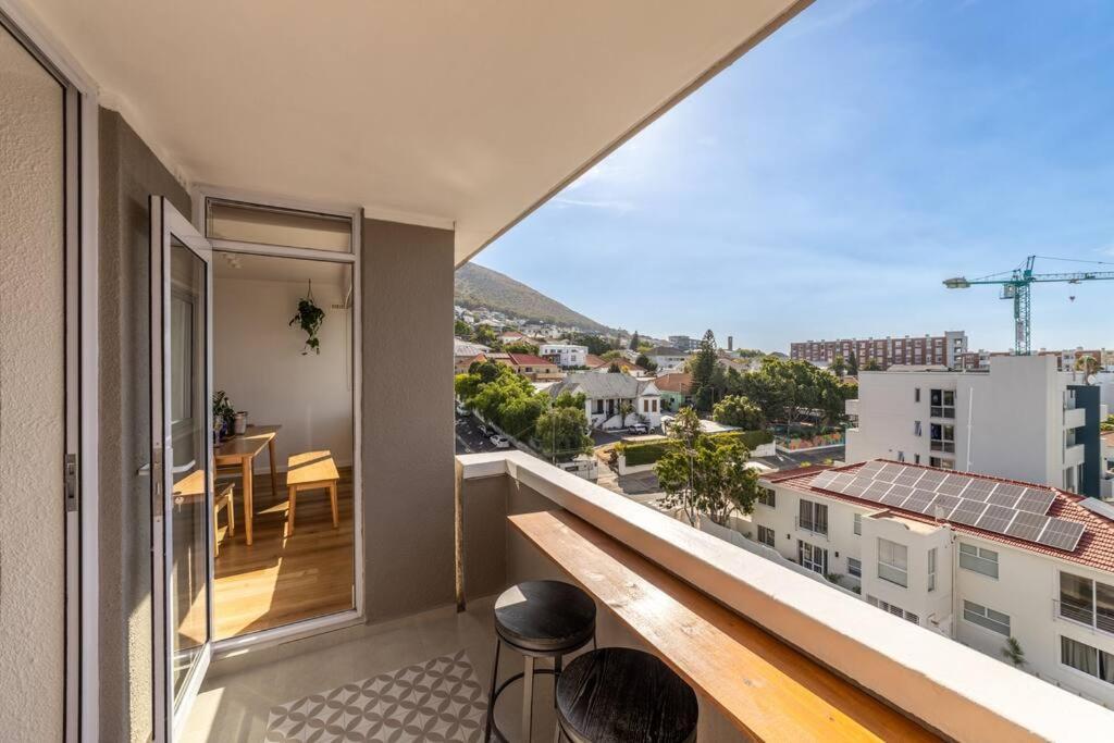 Greenpoint Emerald Cape Town Exterior photo
